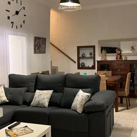 Altaret Villa